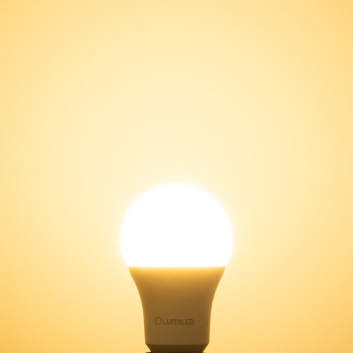 E27 LED žiarovka 15W = 120W 1951lm 3000K TEPLÁ BIELA PREMIUM EMC2 LUMILED