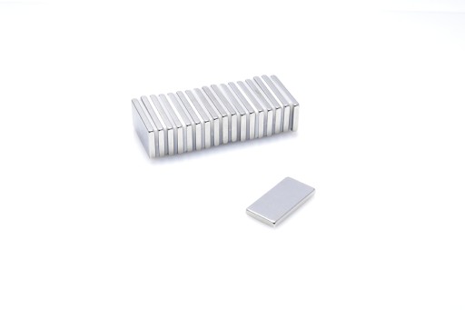 Neodymový tanierový magnet MPŁ 20x10x2 N38 10 ks