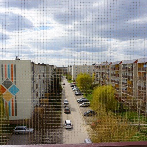 SIEŤ PRE MAČKY NA BALKÓN VYSTUŽENÁ DRÔTOM m2