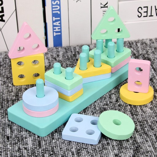 Puzzle na triedenie tvarov a farieb MONTESSORI