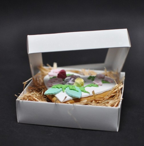 Kartónová škatuľka Balenie Medovníková krabička 12x12x3 cm BIELA 5 ks.
