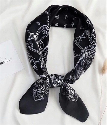 ŠATKA GAWROSZKA, BANDANA, MALÝ ŠATKA, čierna, 70/70