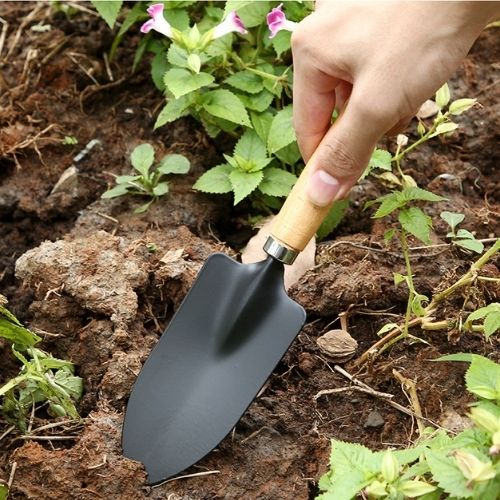 Gumová hračka pre psa pískacie kura 15 cm