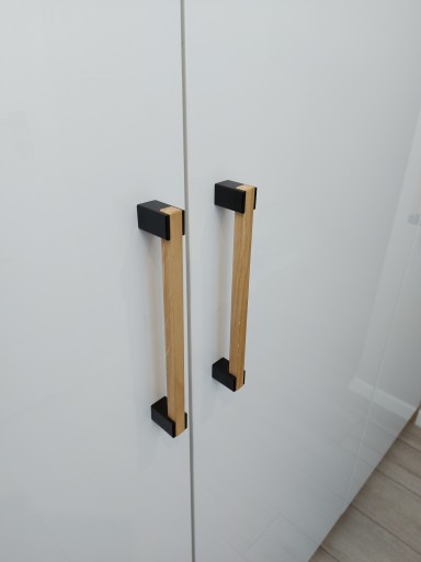 Drevená nábytková úchytka Zábradlie, dĺžka 212mm, šírka 192mm