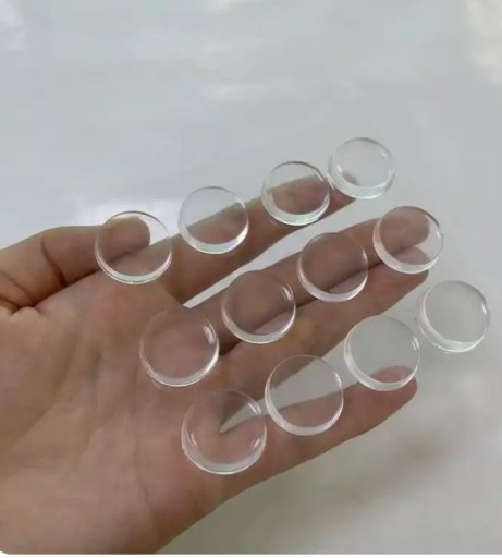 KĽÚČKA DVERÍ NÁRAZNÍK SAMOLEPIACI NA STENY 30mm*5mm ČIRÁ 12 ks