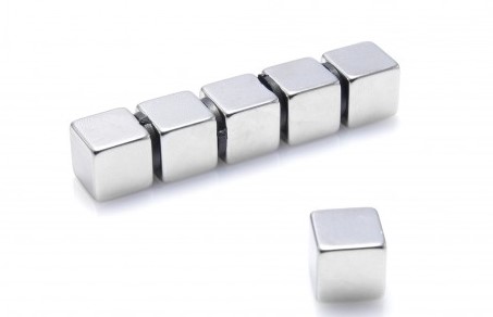 Neodymový magnet MPŁ 10X10X10 - N38