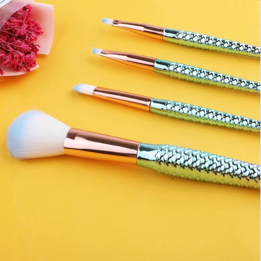 MERMAID MAKEUP BRUCHES SET BRUSH BRUSH, 4 ks.