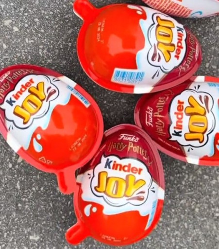 Kinder Joy vajíčko s prekvapením Harry Potter metlobal ku dňu detí 20g