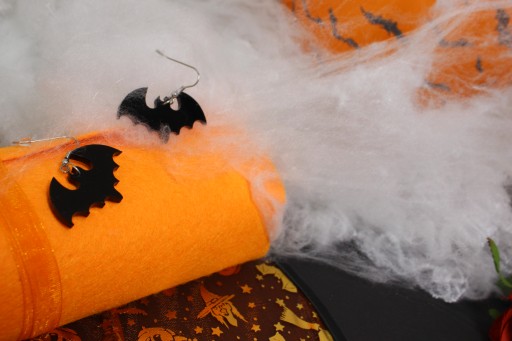 HALLOWEENSKÉ NÁUŠNICE Netopiere 2 ks