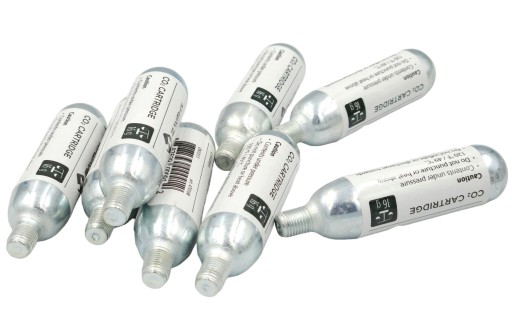 Náplň pumpy CO2 16g, závitová, 1 ks