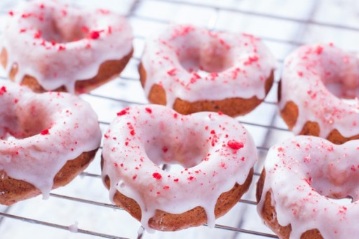 SILIKÓNOVÁ MOLKA DONUT PNEUMATIKY DONUTS SRDCE MUBBLE FORMA 6 ks