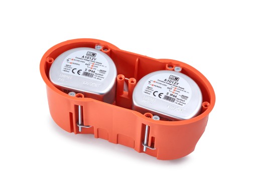 NAPÁJANIE 12V 0,83A 10W IP67