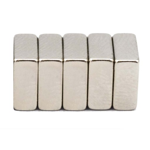 Silný neodýmový magnet na dosky 7x7x3mm N38 5 ks