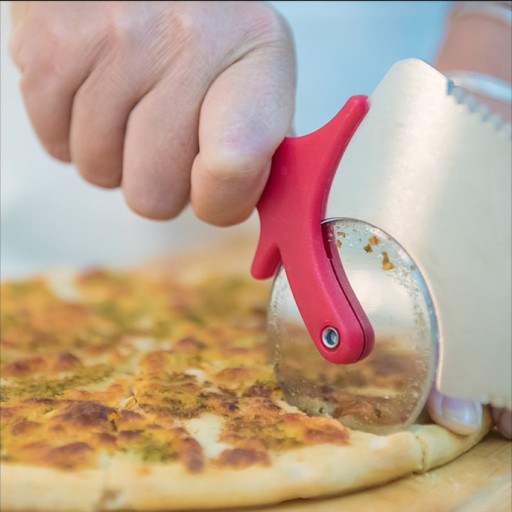 2v1 NÔŽ PIZZA ŠPACHTAČKA OCEL