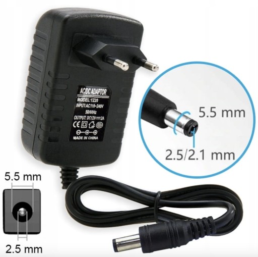 ZÁSUVNÝ ZDROJ 12V 2A DC ZÁSTRČKA 2.1/5.5 240V UNIVERZÁLNA 1M