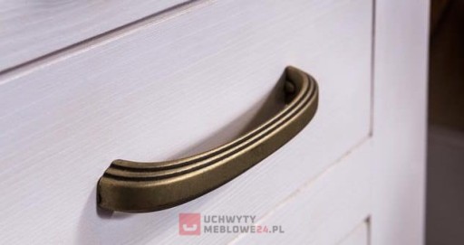 Starozlatá nábytková úchytka Gamet UR45-128-G0035