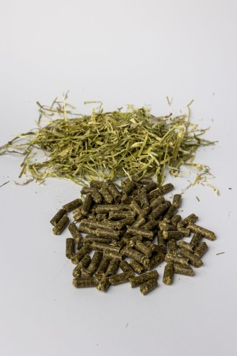 guličky zo sušenej trávy 5 kg