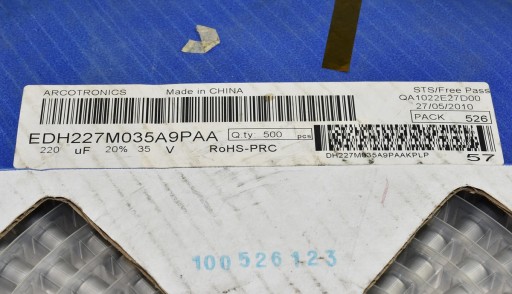 EDH227M035A9PPA KEMET Elektrolytický kondenzátor 220uF 35V SMD 10ks