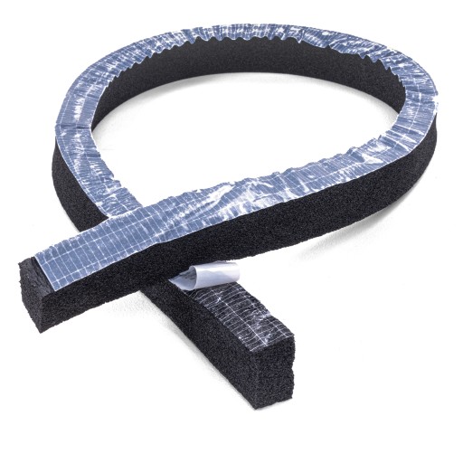 Zvukovo izolačné tesnenie z penovej gumy 32 mm x 20 mm x 1000 mm