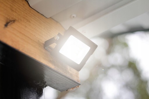 HALOGÉNOVÉ SVETLO LED 10W 4000K 800LM IP65