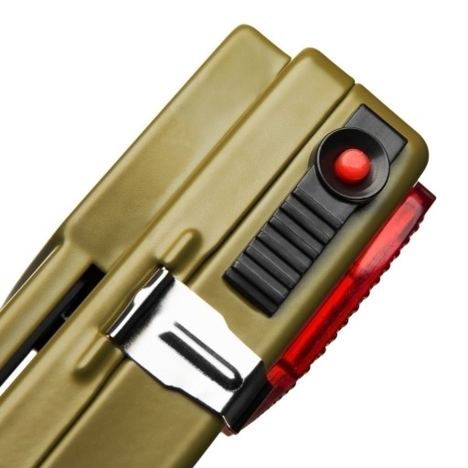 Baterka Mactronic FWL0031 so zeleným a červeným filtrom