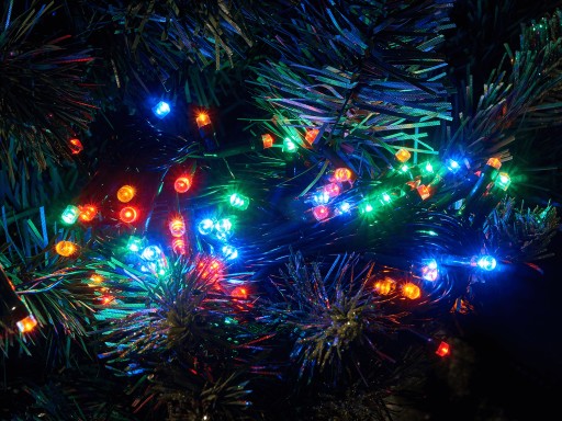 SVETLÁ NA VIANOČNÝ STROMČEK 10M 100LED RGB MULTICOLOR