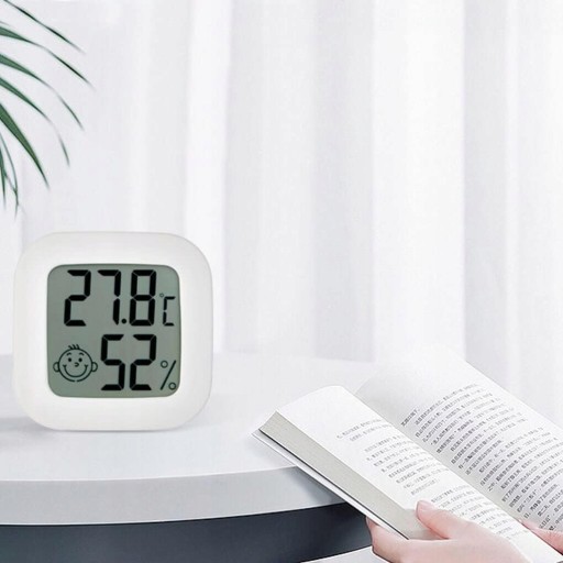 DIGITÁLNY TEPLOMER HYGROMETER MIESTNOSŤ METEOSTANICA POČASIE POČASIE S DISPLEJOM