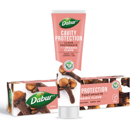 Bylinná zubná pasta s klinčekom Dabur 100g