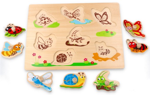 Náučné drevené puzzle s rúčkami červíkov Pre ročné dieťa