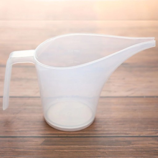 Plastový pohár, džbán s uškom, odmerka, 500 ml