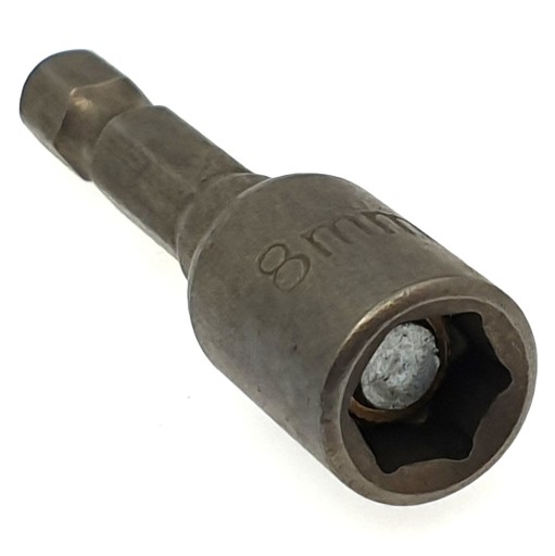 MAGNETICKÁ ZÁSUVKA PRE 8MM FARMÁRSKY SKRUTKOVAČ