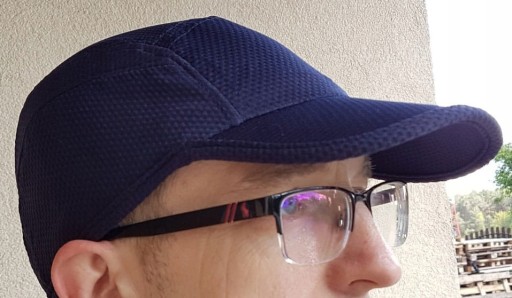 LETNÁ BASEBALLOVÁ ČIAPKA so zapínaním na suchý zips, vzdušná, námornícka modrá