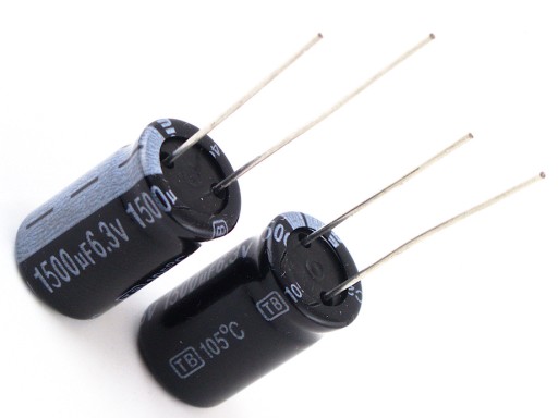 KONDENZÁTOR 1500uF / 6,3V 10x16 LOW ESR - 2 KS
