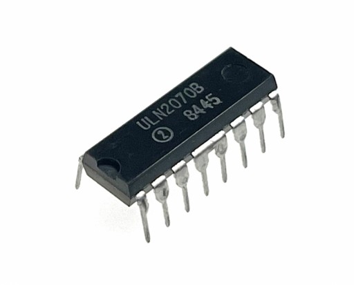 Integrovaný obvod ULN2070B: 4x Darlington NPN 1.5A/50V, DIP16