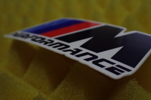 NÁLEPKA BMW M PERFORMANCE STICKER 7 x 3 cm