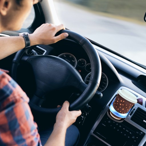 DRŽIAK NA NÁPOJE DO AUTO, HRNÍČEK DO AUTA