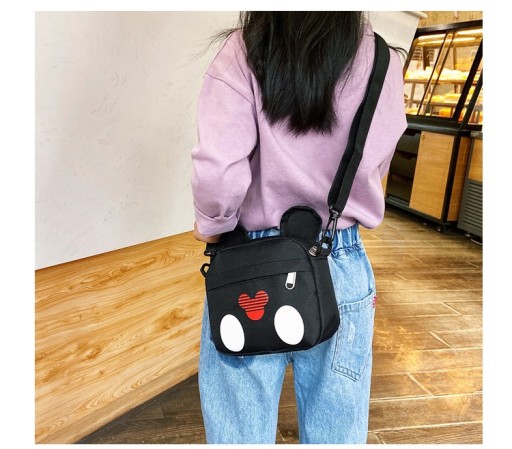 Dievčenská mini kabelka Minnie Mouse, ČIERNA