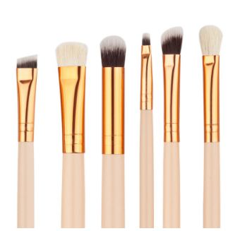 SADA PROFESIONÁLNYCH ŠTETEC NA MAKEUP 12 KS.