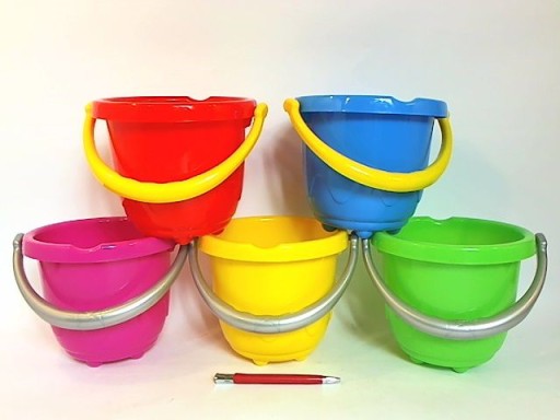 Vedro na piesok 16 cm Biedronka CZAKO