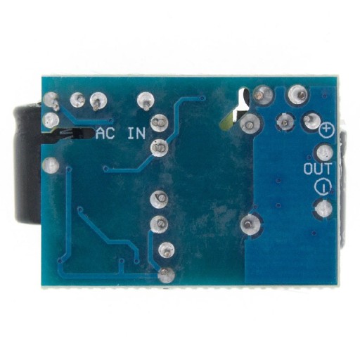 Menič napätia 230vAc / 5VDC 700mA