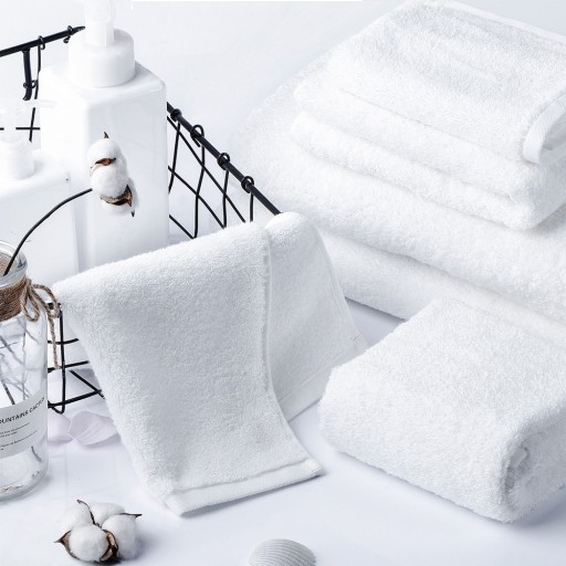 FROTTE HOTELOVÝ UTERÁK 40x80 cm KOZMETICKÉ SPA