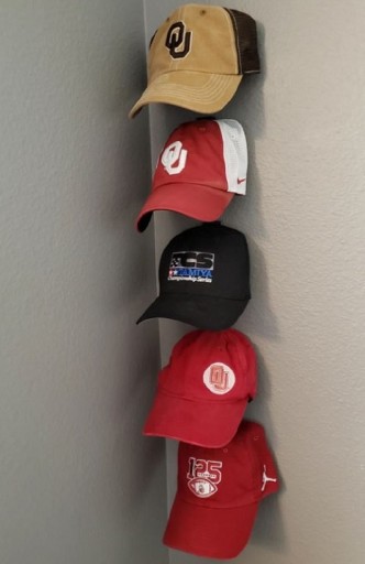 Montáž držiaka na vešiak FULLCAP SNAPBACK HAT