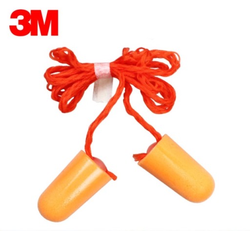 Zátkové chrániče sluchu 3M 1110 Zátkové chrániče sluchu s potlačením hluku na šnúrke 1 pár