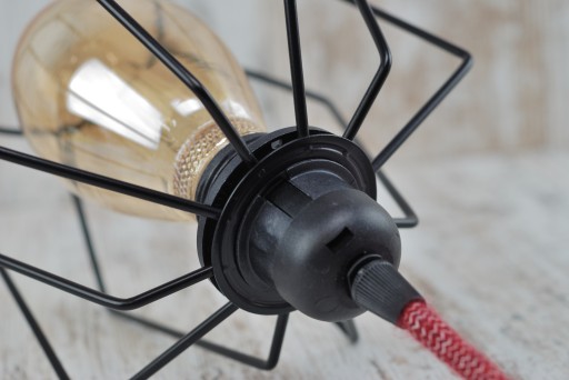 Objímka e27, dva krúžky pre tienidlo LOFT spider