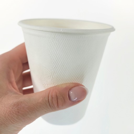 PAPIEROVÉ HRNČEKY, biele, hrnček na nápoje z cukrovej trstiny, 250 ml, STRONG, 10 ks.