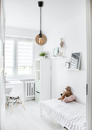 DREVENÉ ZÁVISNÉ STROPNÉ SVÍTIDLO E27 LED + HÁK + Nastaviteľné