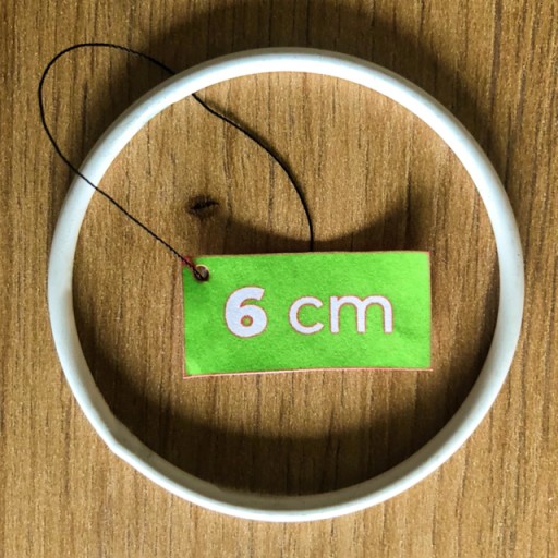 Ručne vyrobený prsteň, BIELY, 1 ks, kruh 6 cm