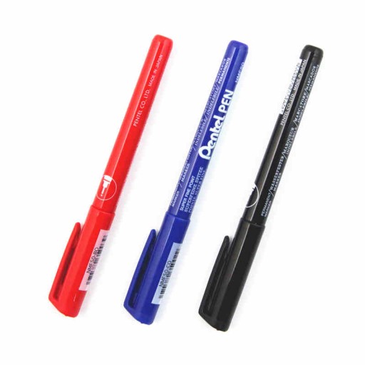 Ultra tenký permanentný popisovač PENTEL NMF50 čierny