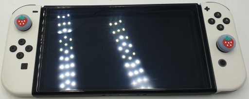 RUKY PREKRÝVAJÚCE VYMAZÁVANIE ANALOGOV PRE NINTENDO SWITCH 2x