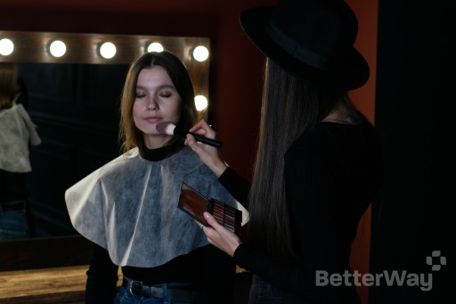 Jednorazové kadernícke plášte na modeláciu